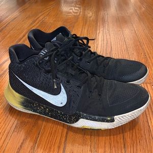 Nike Zoom Kyrie 3 III Black Yellow Sneakers - Men’s Size 11
